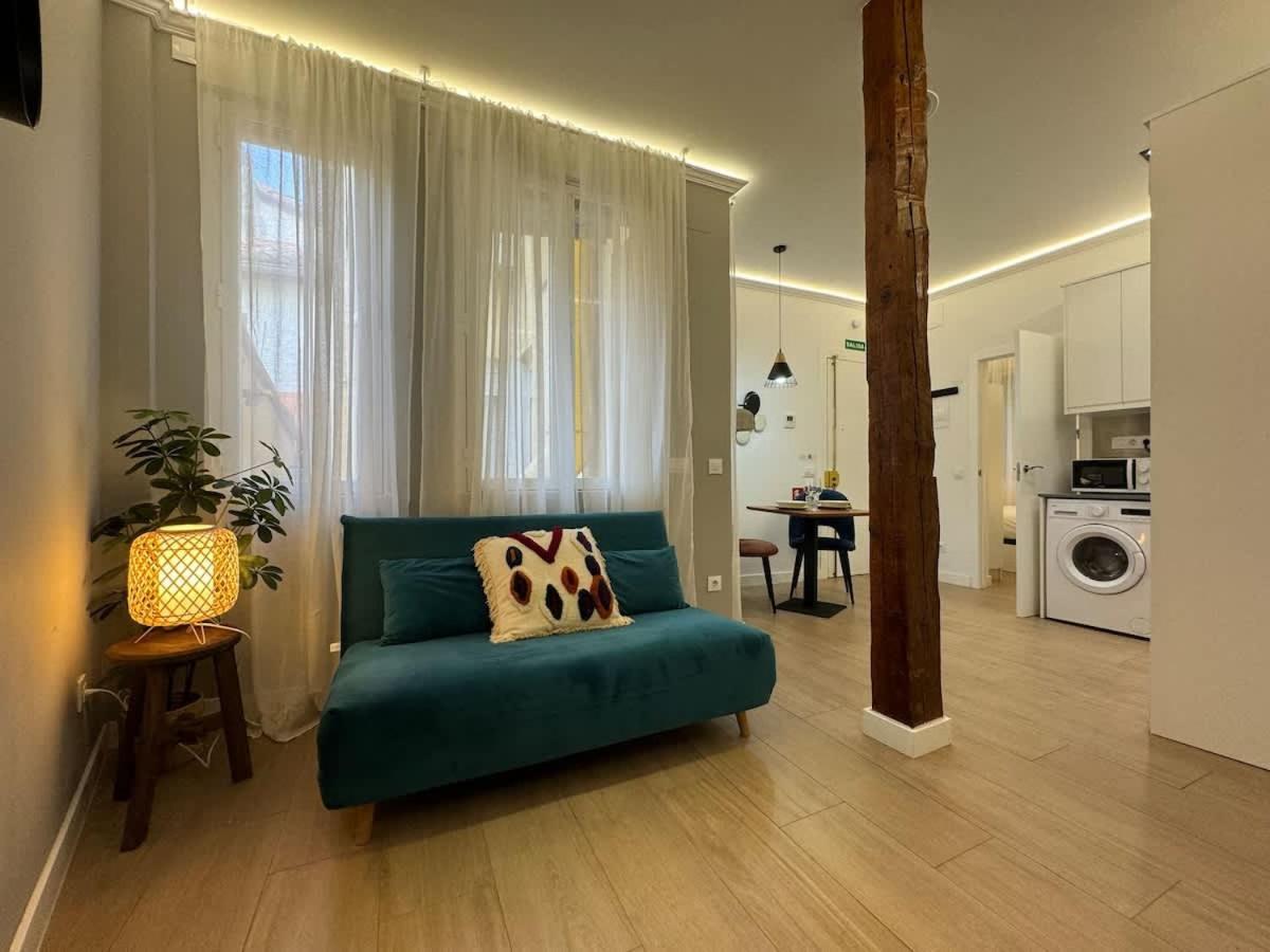 Plaza Mayor Cozy Private Apartment With Ac Madrid Bagian luar foto
